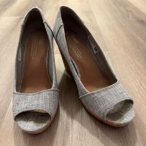 TOMS gray wedges - size 7